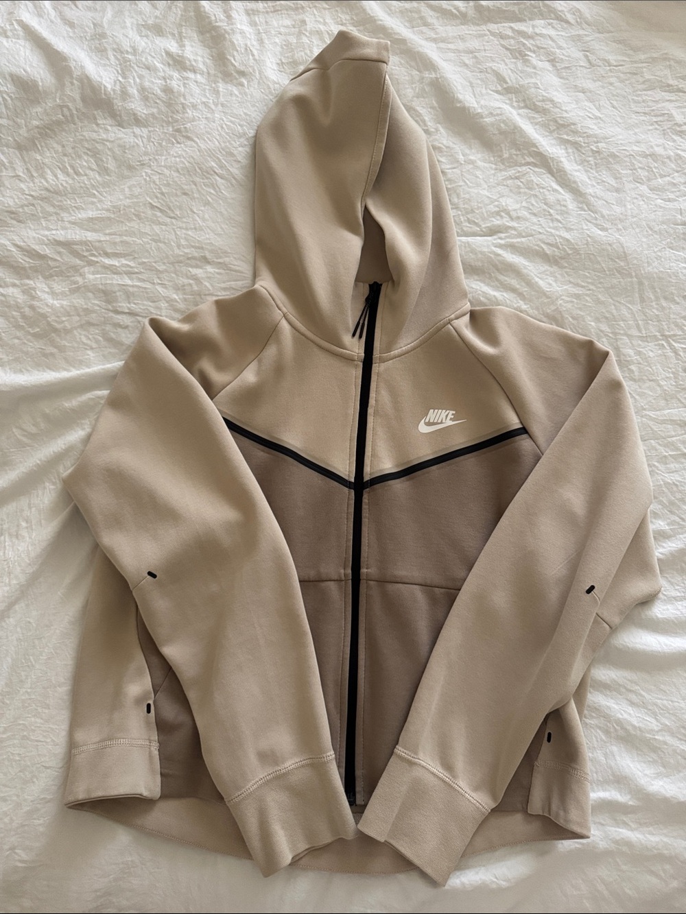 Nike Women's Two-Tone Hooded Zip-up in Beige and Brown